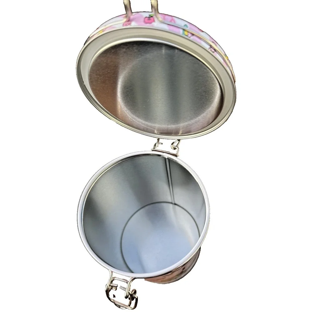 Sanrio Hello Kitty‎ Canister with Clasp Latch Secure Lid Bows Sweet Treats NWT